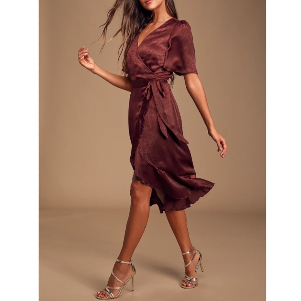 Lulus Wrapped Up in Love Burgundy Midi Dress - M - NWOT